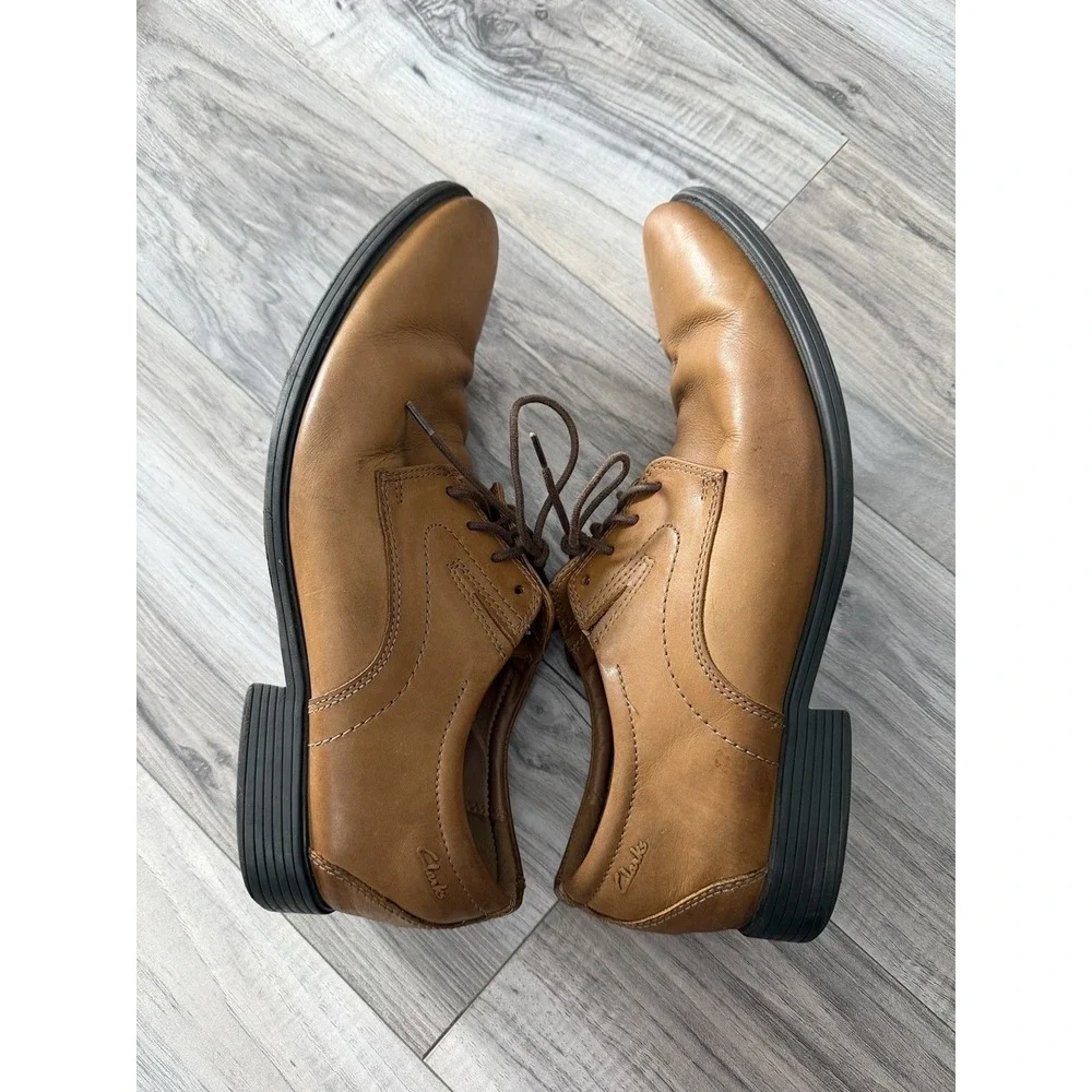 Clarks Men's Whiddon Plain‎ Oxford Shoes Dark Tan Leather Size 10M Dress Shoes